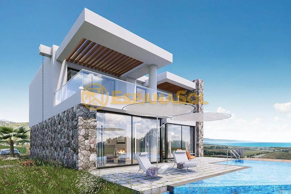 Villa with Private Pool and Garden — Bahceli, North Cyprus in North Cyprus (zdjÄ™cie 3)