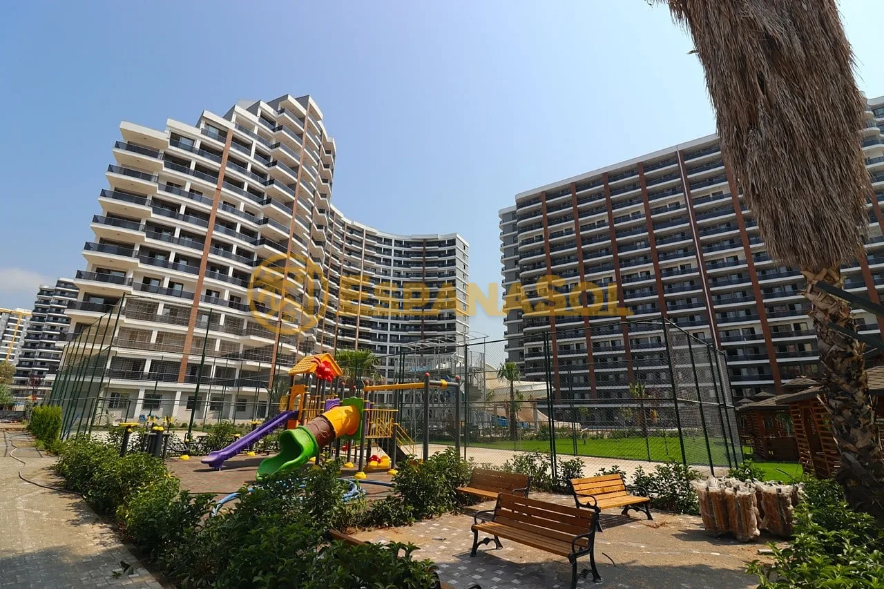 Nieruchomości w Odległości Krótkiego Spaceru od Plaży w Tömük Mersin w Mersin (zdjÄ™cie 2)
