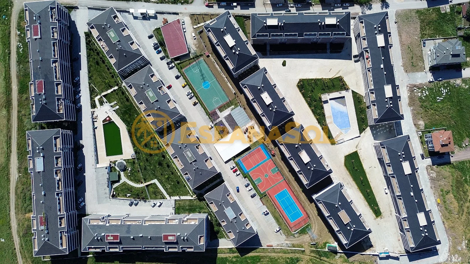 Apartments in einer Anlage mit Grünflächen und Pool — Yalova in Yalova (zdjÄ™cie 2)